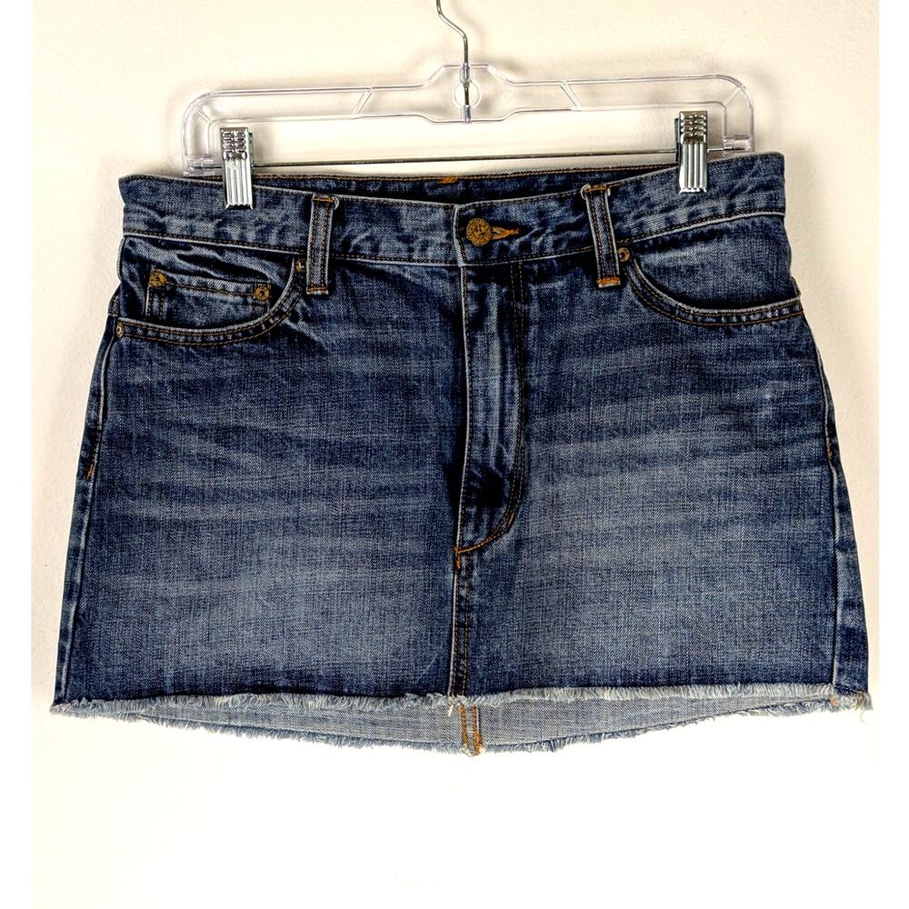Free People Raw Hem Denim Mini Skirt Size 6 Medium Wash 100% Cotton 90s revival